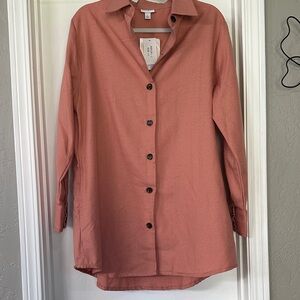 LuLaRoe Abigail Button-Down Shirt /Jacket in light coral
